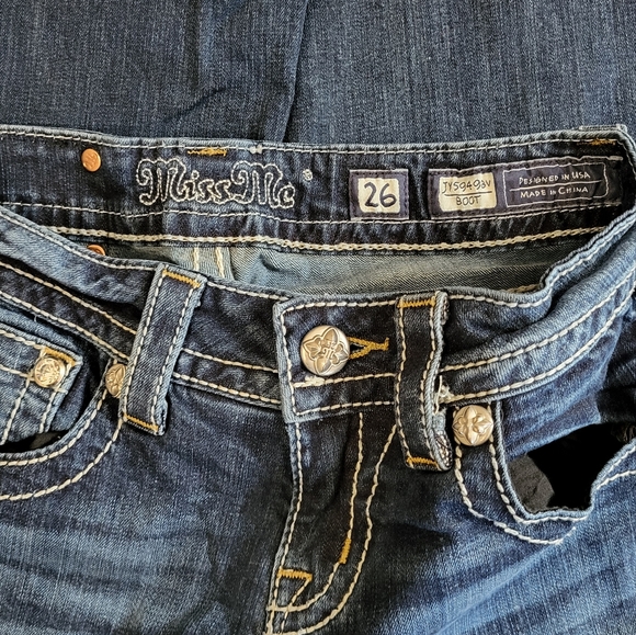 Miss Me Mid-rise Bootcut Jeans 26 Embellished Peace Sign Dark Blue - Picture 6 of 7